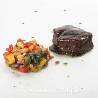 Secondo_Percorso celiaci e lattosio_Filetto manzo aceto balsamico caponata verdure_zani