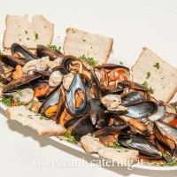 Benvenuto-elite_Il-mare-caldo_saute-di-cozze_zani-catering