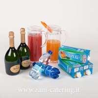 Benvenuto-internazionale_I-drink-vintage-con-Champagene-Ruinar_zani-catering